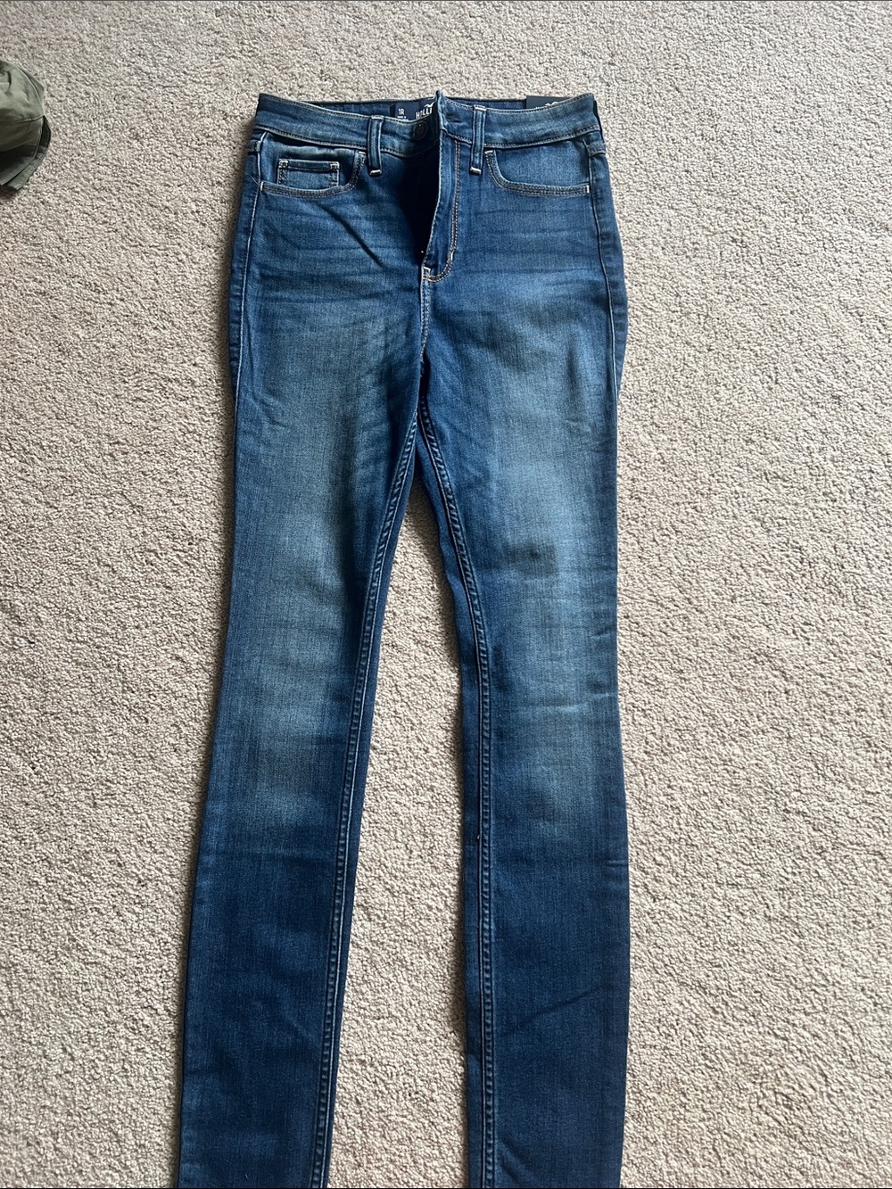 Hollister Women's Medium Blue Skinny Jeans